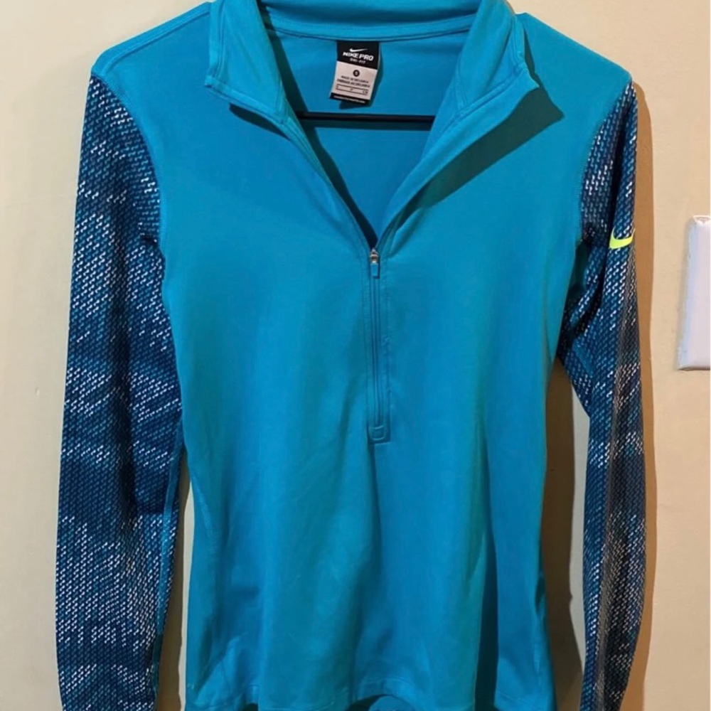 Women’s Nike Pro Sweater